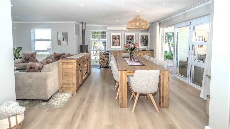 5 Bedroom Property for Sale in De Bron Western Cape